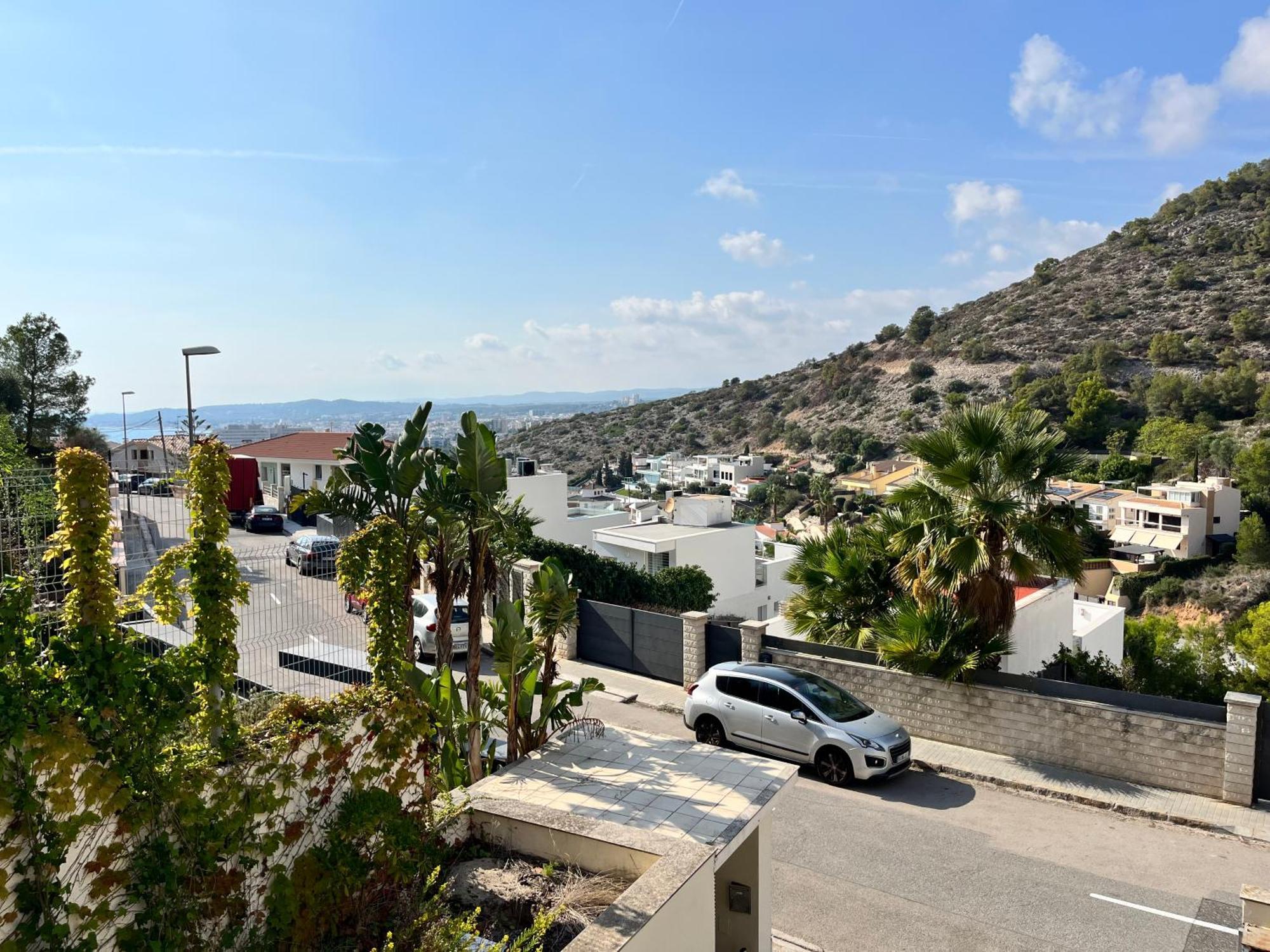 Appartamento Tranquil Duplex In Sitges, Barcelona,Sea Views, Parking, Terrace Esterno foto